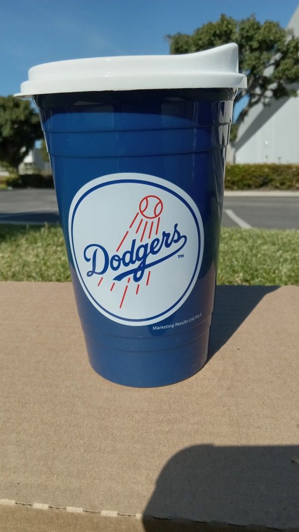 Dodgers MLB cup 16 oz. Plastic. Collectible cup.