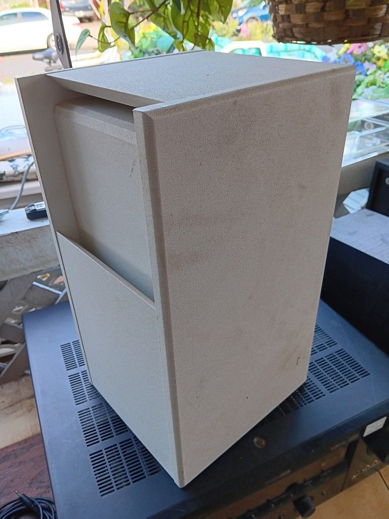 Home Room Theater Bose Acoustimass 3 Series III Speaker System Subwoofer $45 OBO!