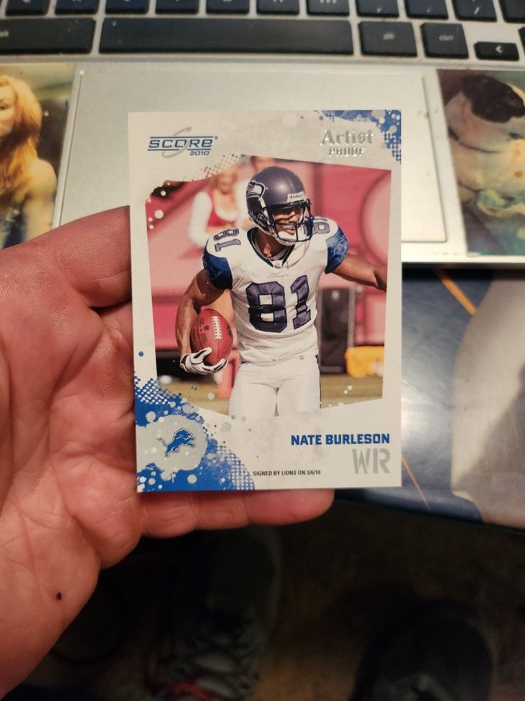 Nate Burleson 16/32 Football Card