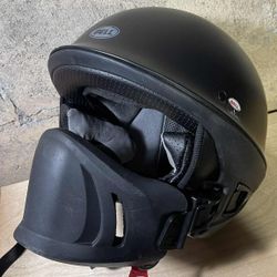 HELMET 