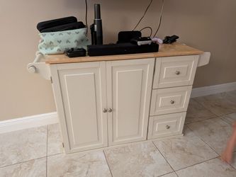 Kitchen Island