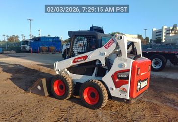 Skid Steer Bobcat With Bucket