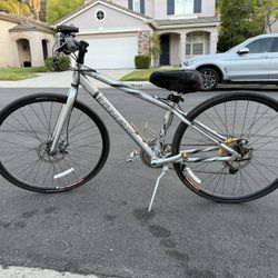Trek Mountain Bike 