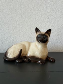 Royal Doulton England Siamese Cat Figurine #1559 Vintage Bone China 7”
