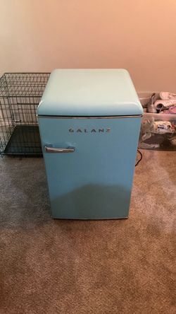 Galanz Mini Fridg