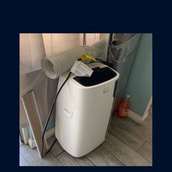 Delonghi AC/Dehumidifier 