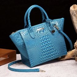 Luxury Women Crocodile Pattern Handbag Genuine Leather Tote Bag Retro Wings Wallet Fashion Shoulder Bag with Detachable Strap.