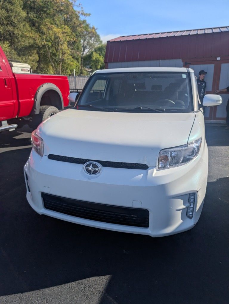 2014 Scion xB