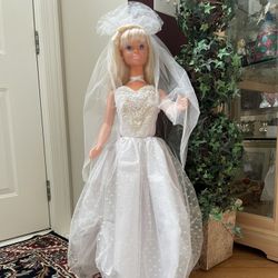 Blonde Hair Blue Eyes 1992 Mattel Vintage  My Size Barbie Life Size Barbie Doll Wedding 