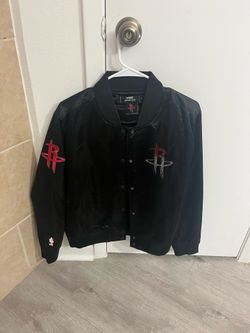 Pro Standard Women’s Large