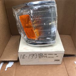 Toyota Pickup 92-94 Corner Lamp Light 2wd