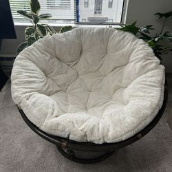 Papasan Chair and Cushion 