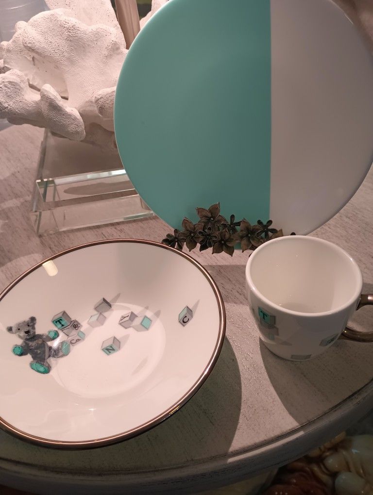 Tiffany & Co. Blocks And Bears Childs Dinner Set