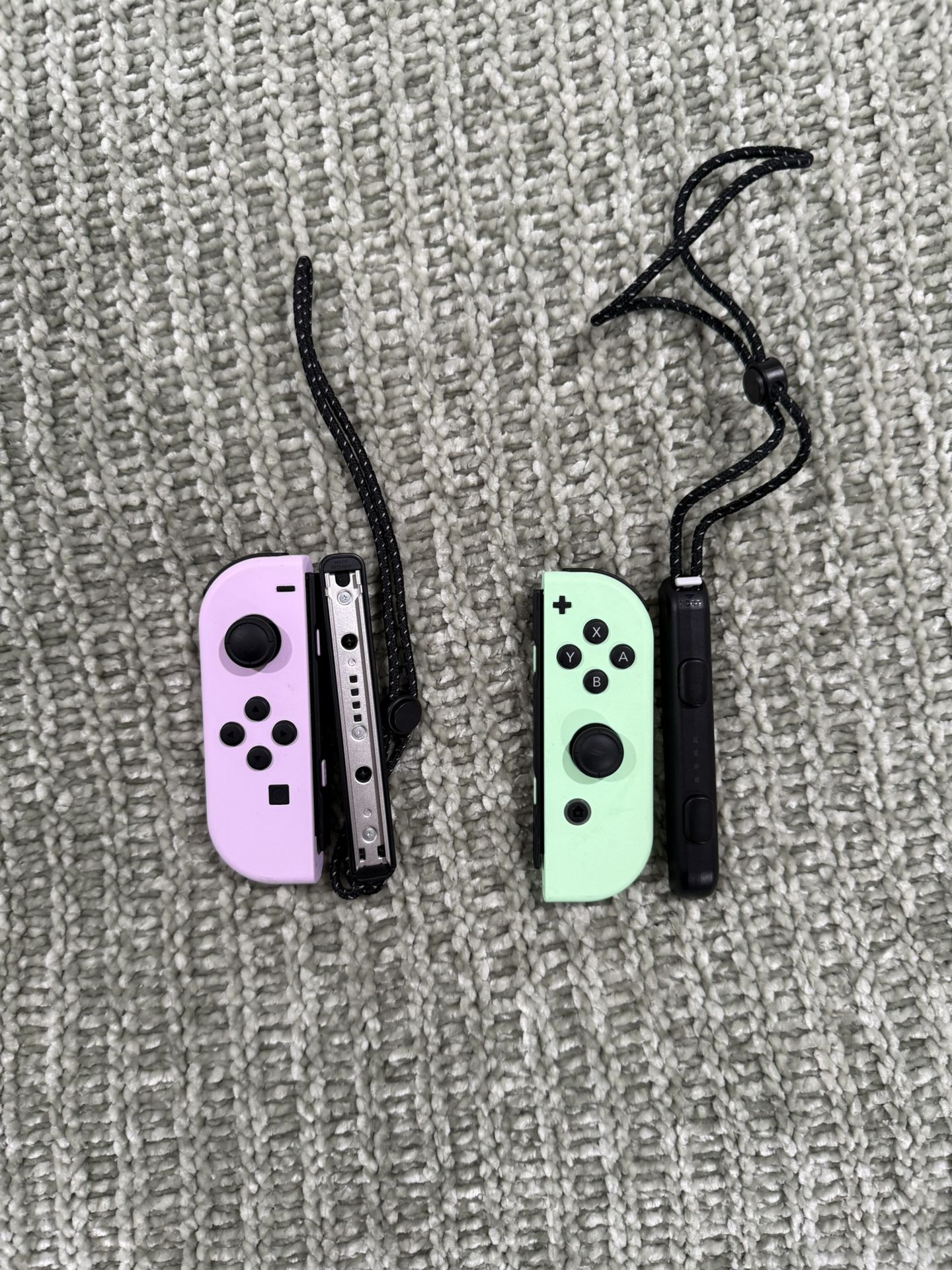 Nintendo Switch 1 Joy Con- L/R -pastel Purple/Green
