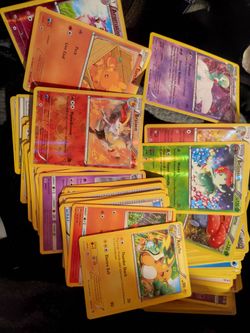 Pokémon Trading Cards Mixed Lot