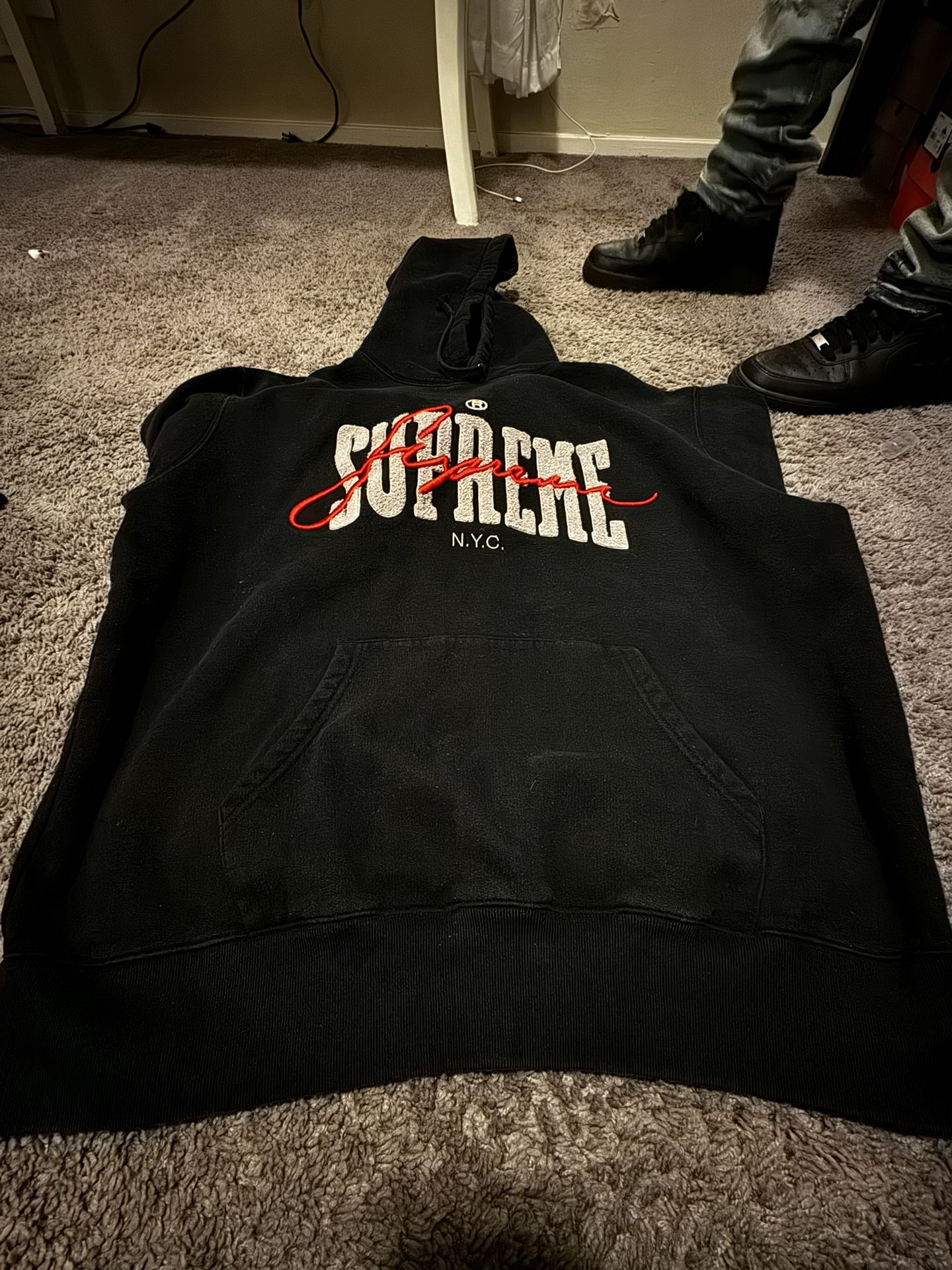 Supreme Hoodie