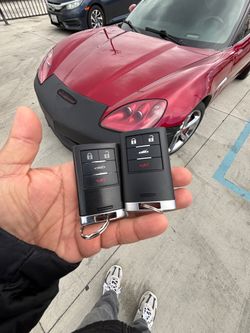 Car Keys N Remotes/ Llaves Con Control