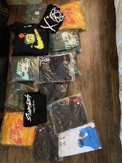 Non-Supreme Clothes: Travis Scott, KAWS, The Weeknd(XO), Nike