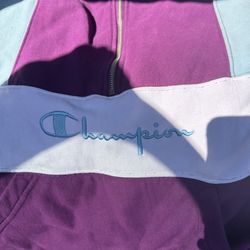 Champions sweater sz L