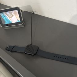 Apple Watch 8 Series 45mm GPS