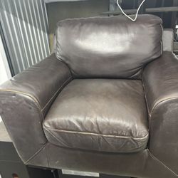 2 Single Leather Chairs 