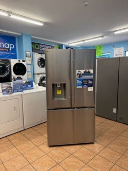 LG 24 cu. ft. Counter Depth MAX Zero Clearance 3-Door French Door Refrigerator with Craft Ice