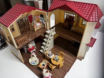 Calico critter Mansion And  Accessories