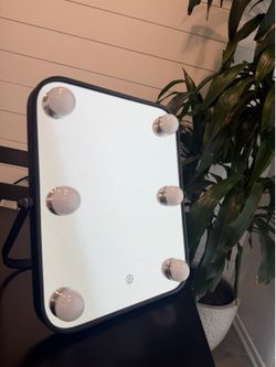 Make-up Mirror