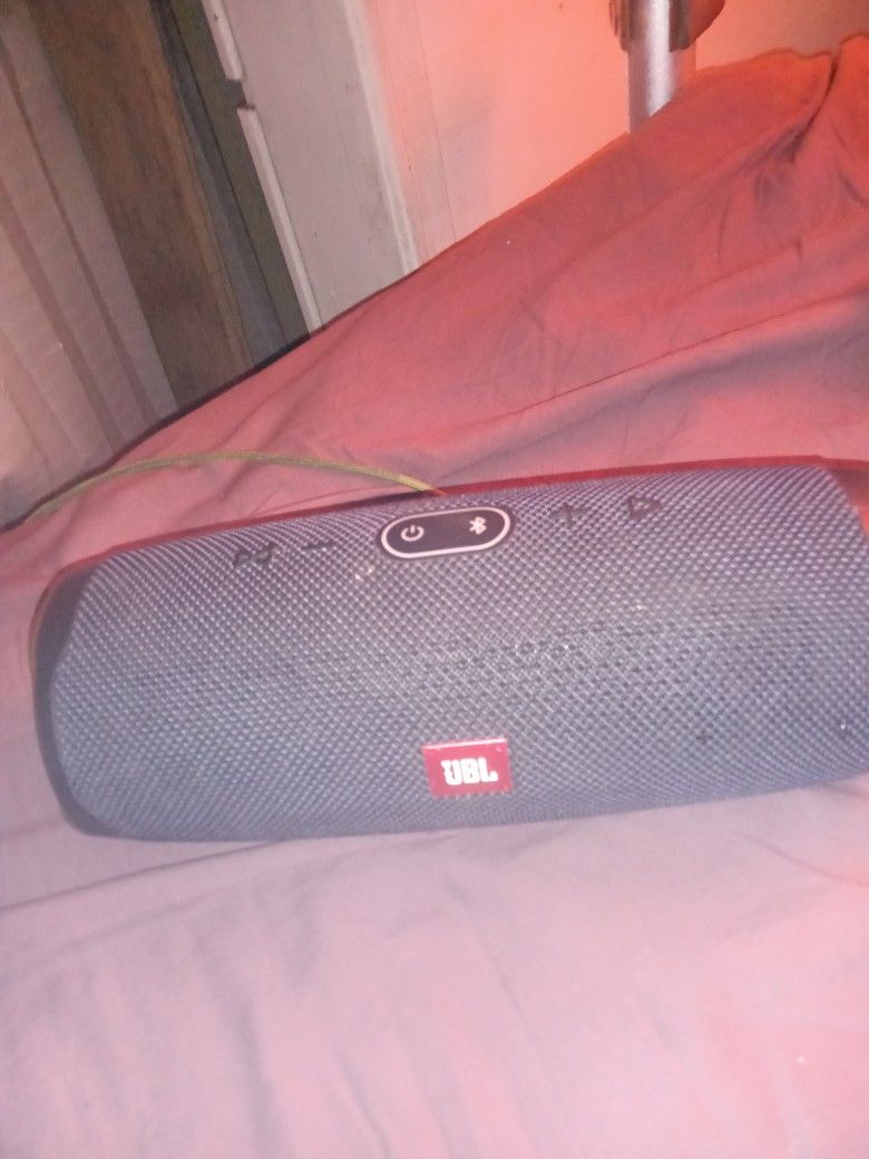 JBL Speaker