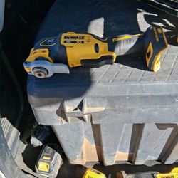 New Dewalt Multi Tool Only OR With Battery And Charger 