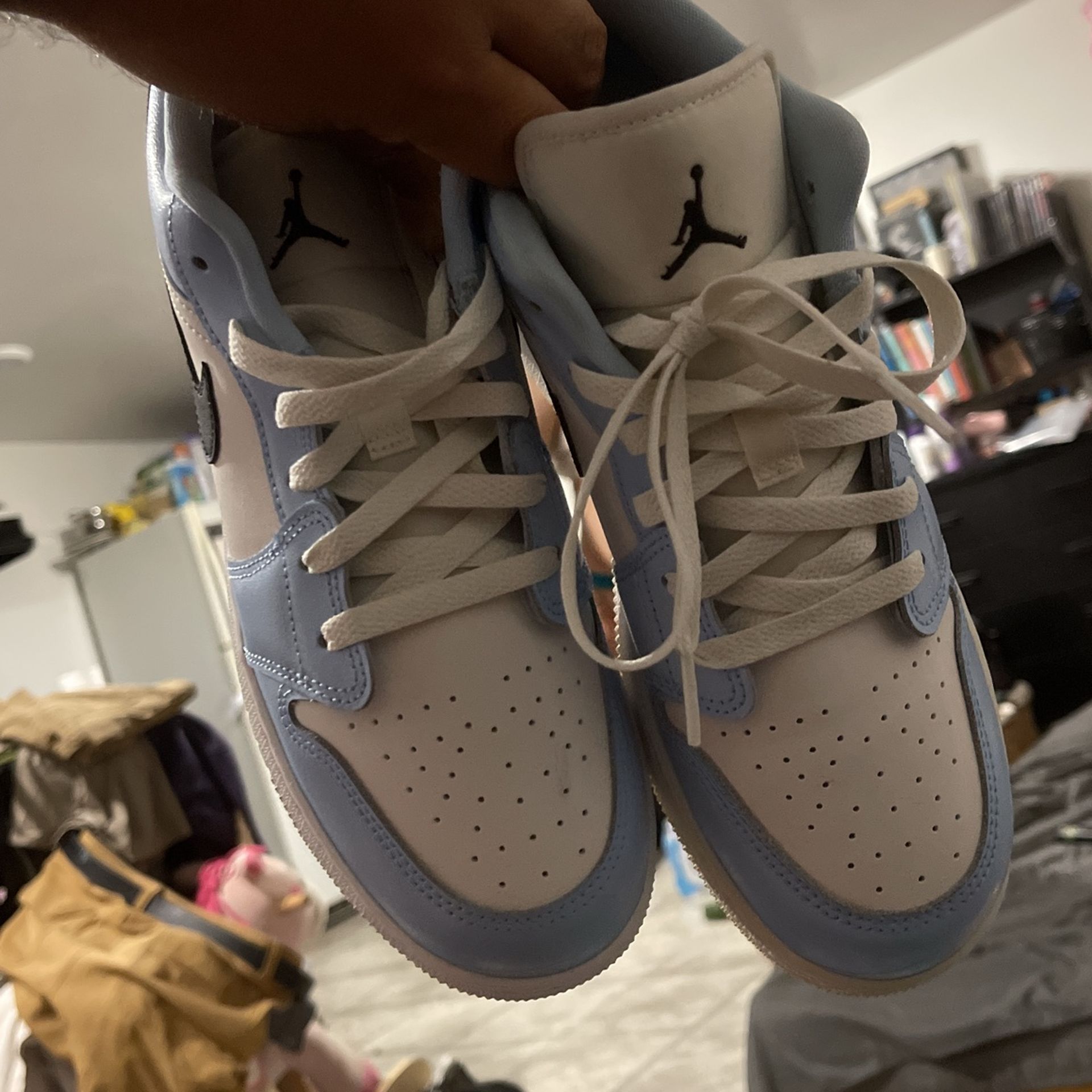 7y Jordans