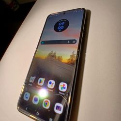 Motorola Razr 128gb 12gb Ram T-mobil W/CASE & Screen Savr Mint