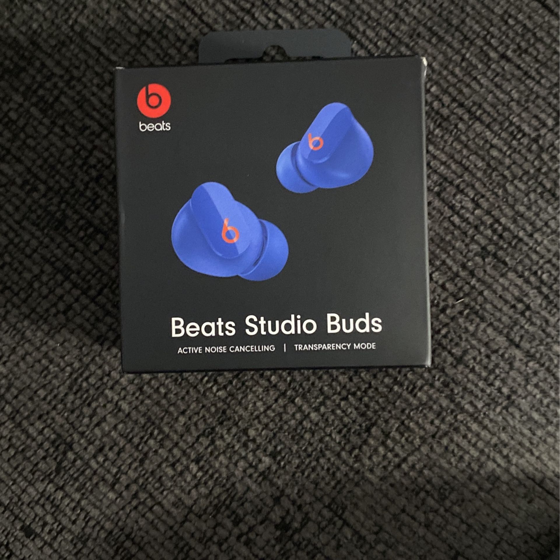 Beats Studio Buds