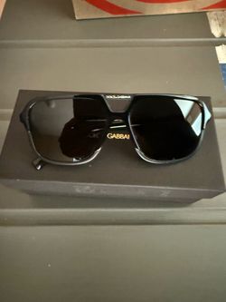 Dolce & Gabbana polarized sun glasses