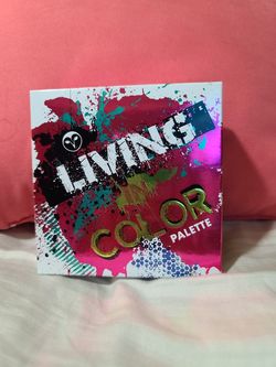 Eyeshadow palette