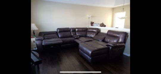 Power Reclining Sectional Couch