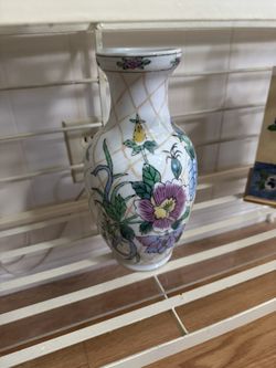Large Hand Painted Porcelain Floral Vase Made In China