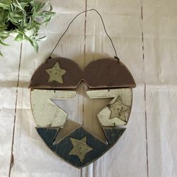 Americana Rustic Wood Heart