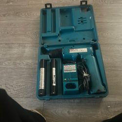 Makita 6095D Drill