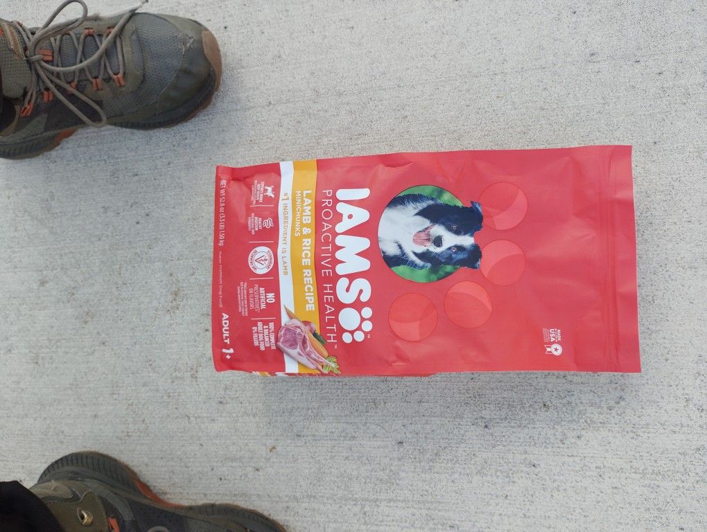 Iams Dog Food 