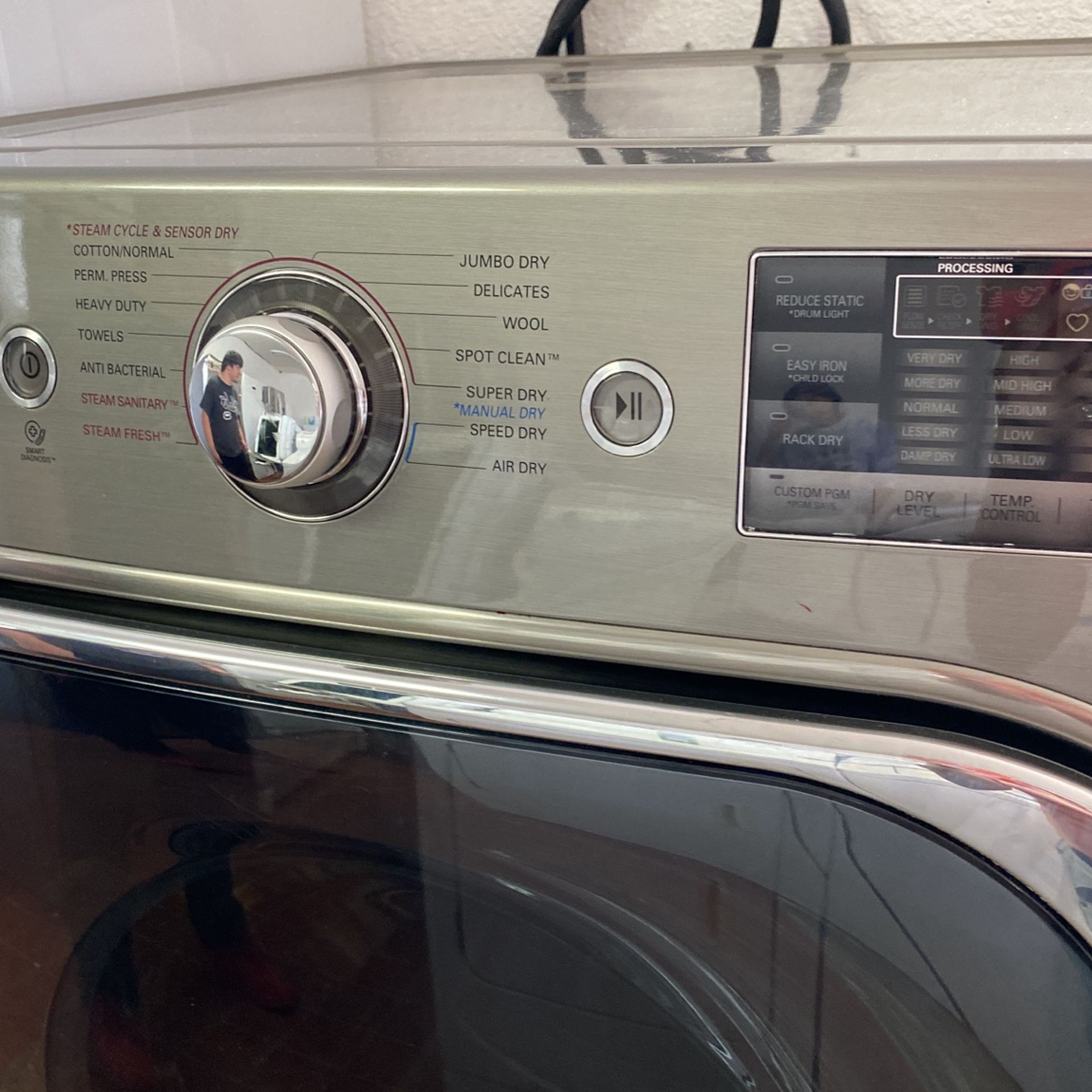 LG FRONT LOADERS ON PEDESTAL 1 Year Warranty