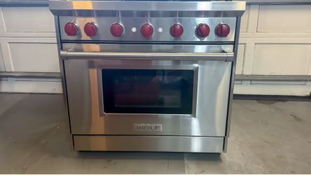 36" Wolf All-Gas Range (6 Burners) – GR366 –PLUS referral for seamless pick up