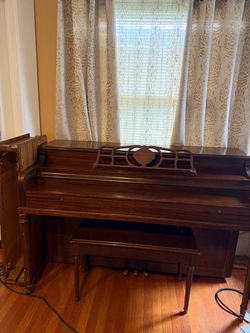 Beautiful piano - Free