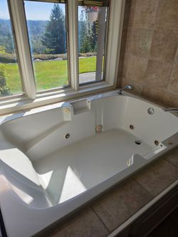 White jetted tub