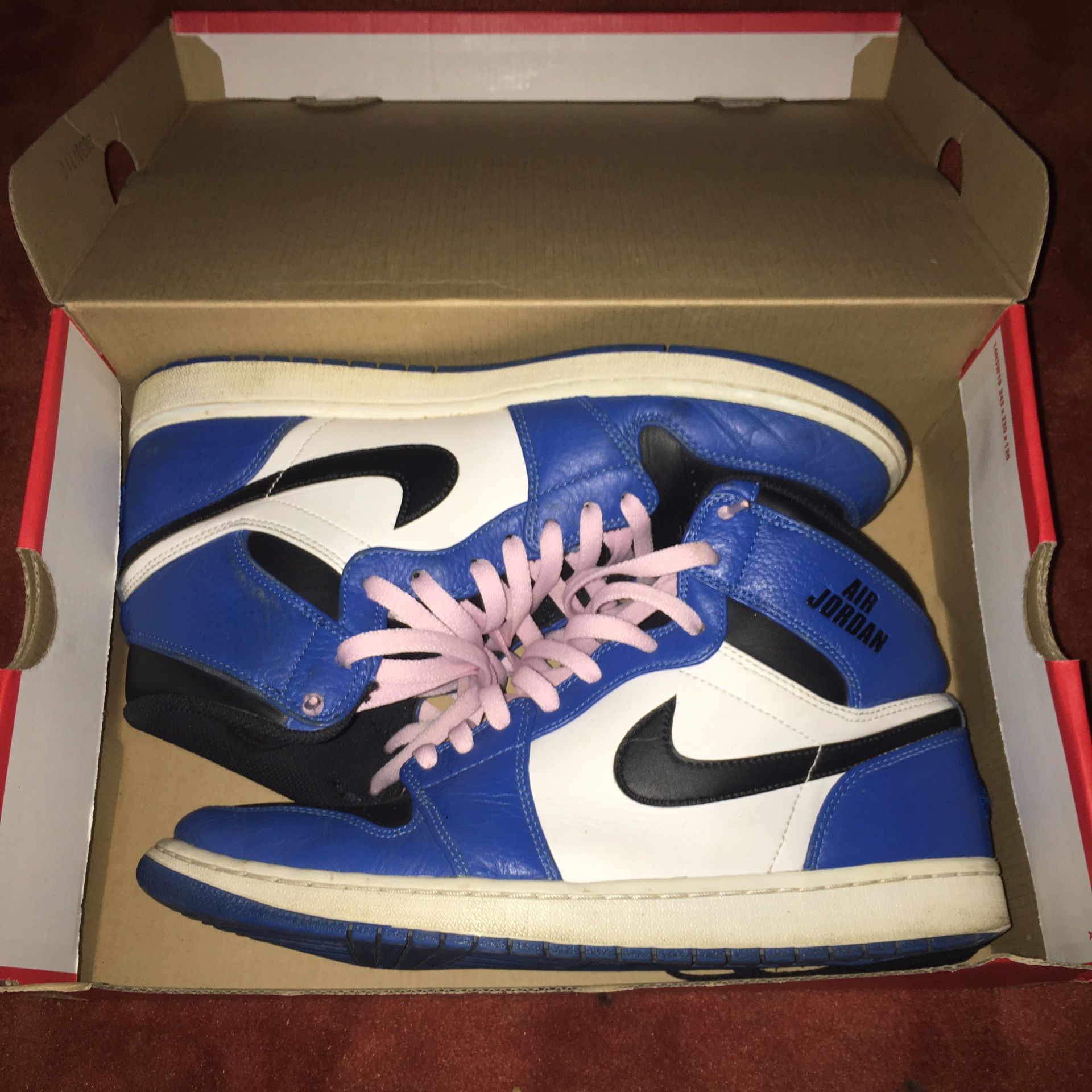 Royal blue (RARE) Air Jordan 1’s