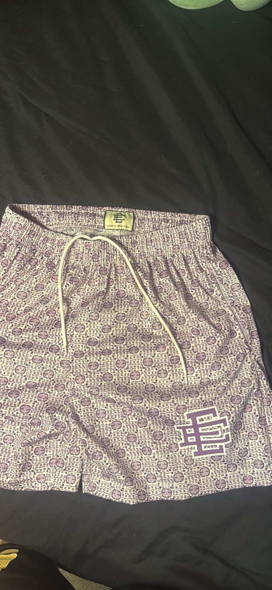 purple ee shorts, size L