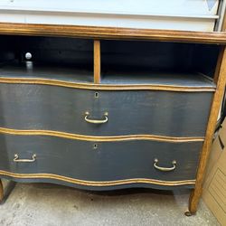 Vintage Dresser/ Tv Stand 
