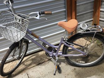 Giant Woman’s Bicycle Bike 