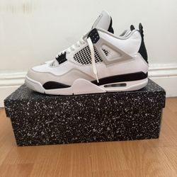 Brand New Jordan 4 Military Black 