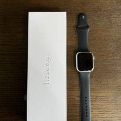 Apple Watch Series 9 (45mm)
